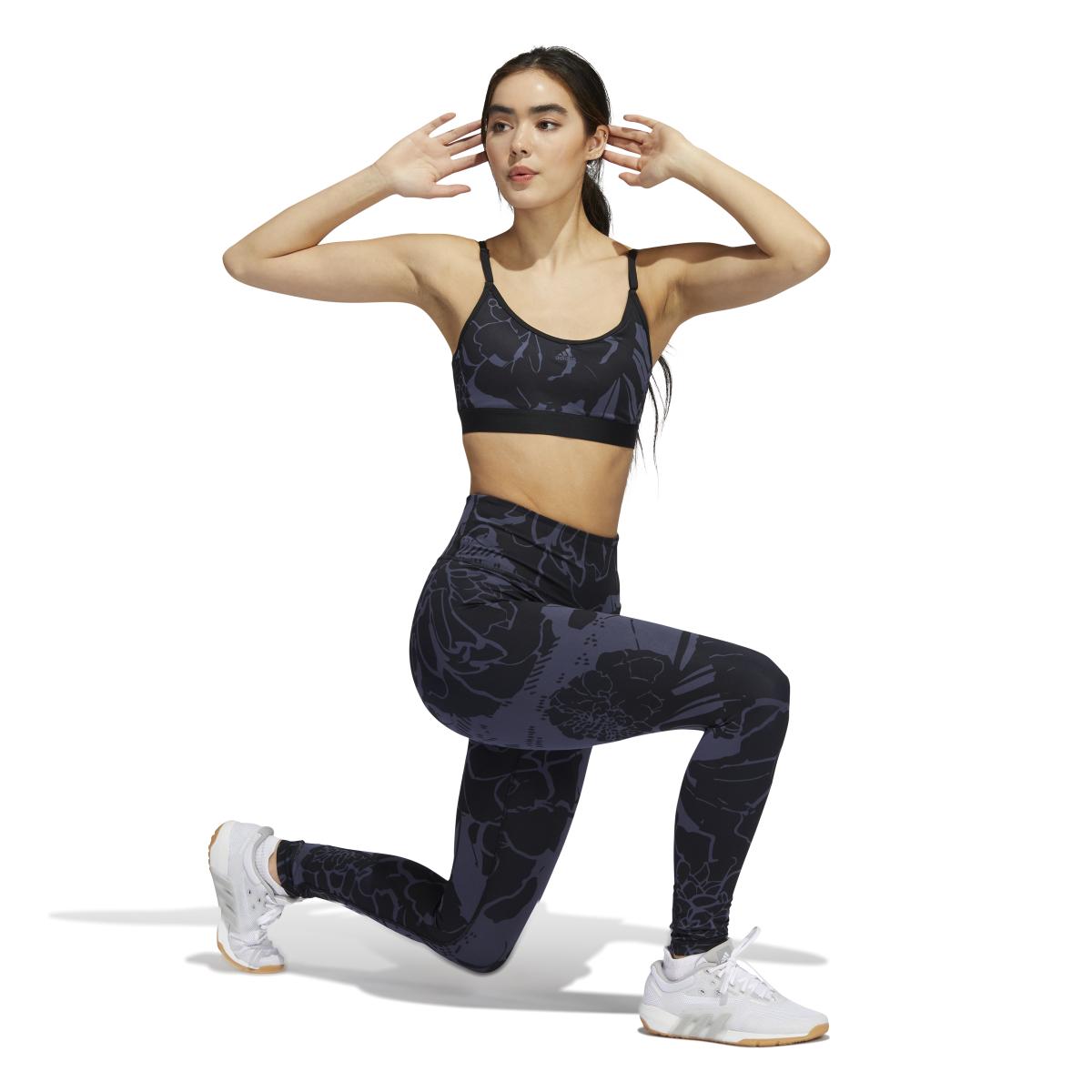 product/h/d/hd4458_5_apparel_on model_walking view_white.jpg
